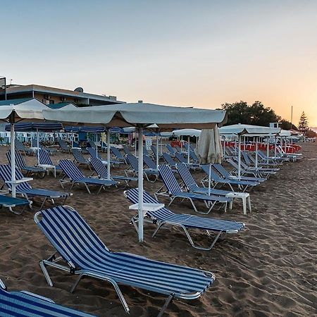 Hotel Koukouras スタロス エクステリア 写真
