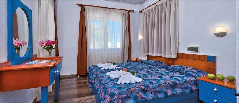 Hotel Koukouras スタロス エクステリア 写真