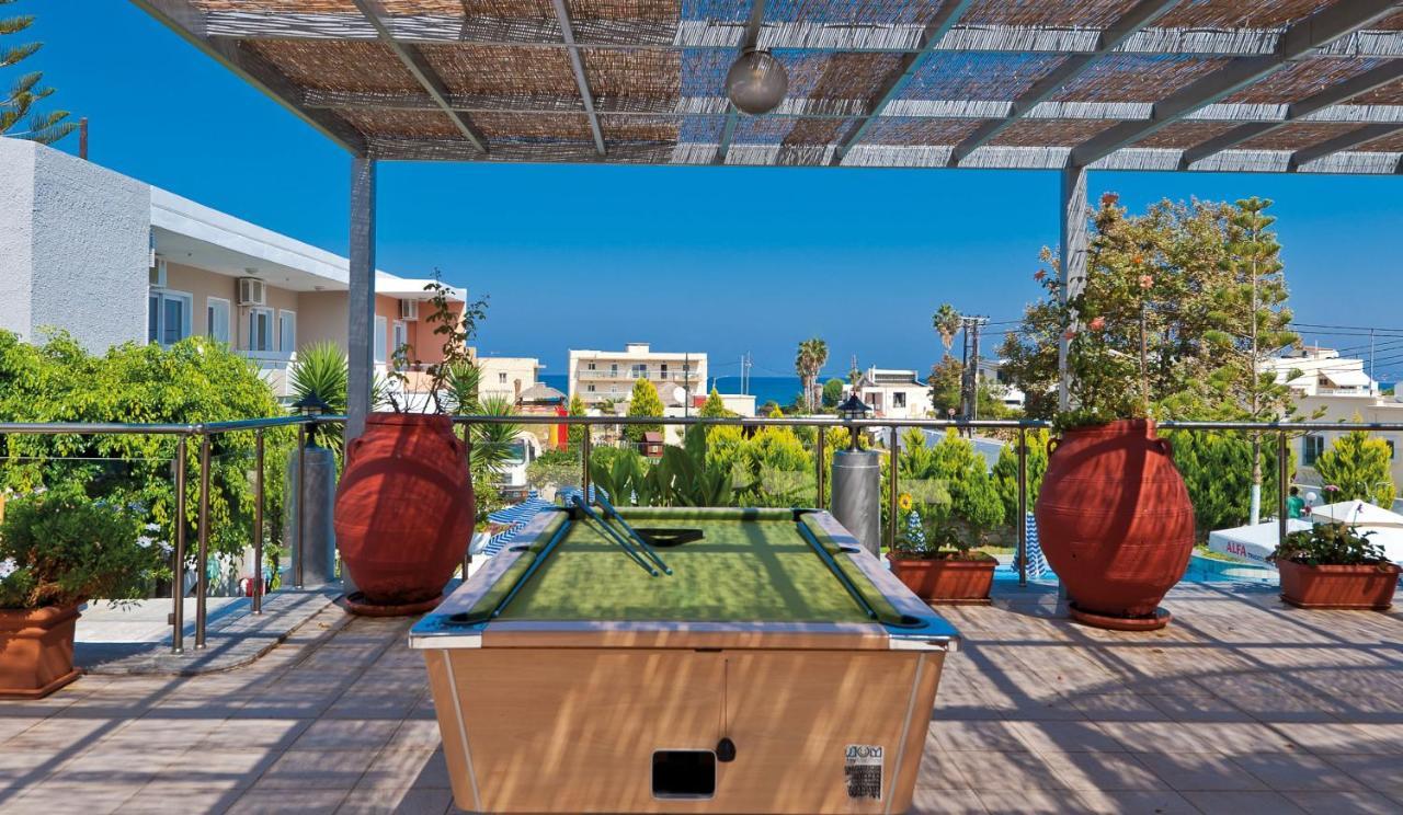 Hotel Koukouras スタロス エクステリア 写真