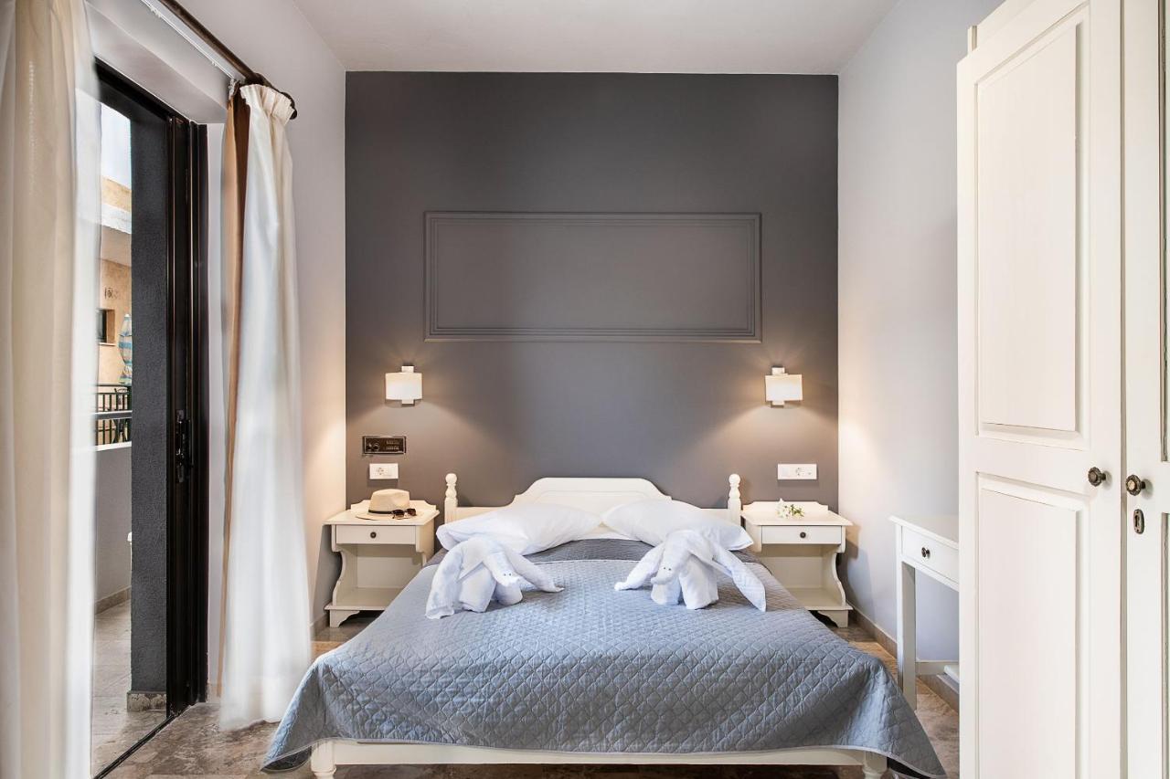 Hotel Koukouras スタロス エクステリア 写真