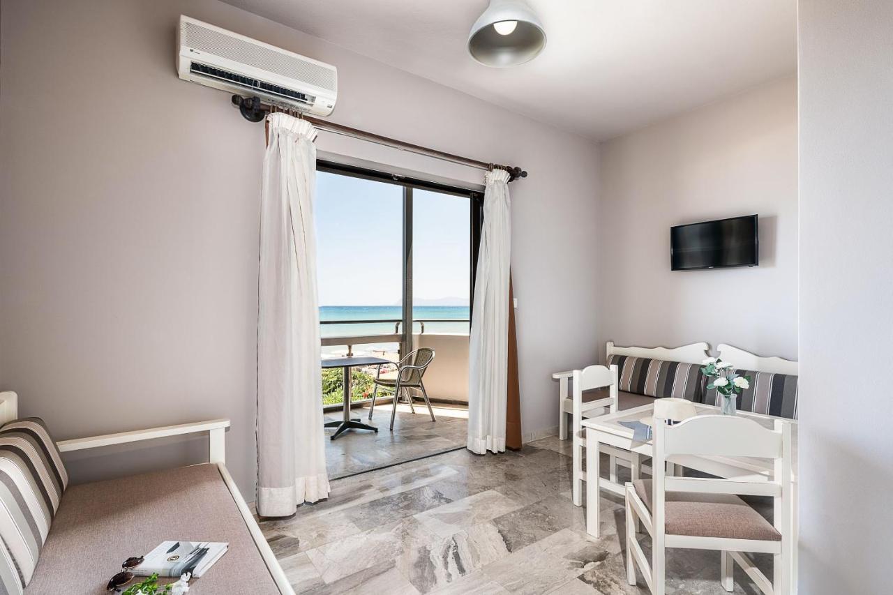 Hotel Koukouras スタロス エクステリア 写真