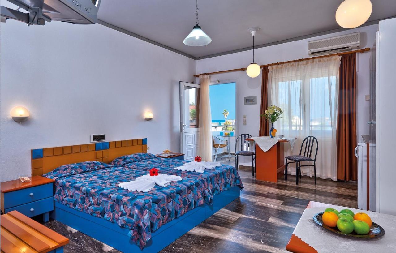 Hotel Koukouras スタロス エクステリア 写真