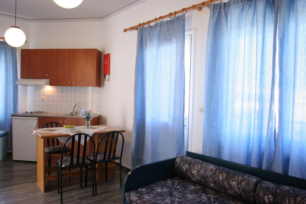 Hotel Koukouras スタロス エクステリア 写真